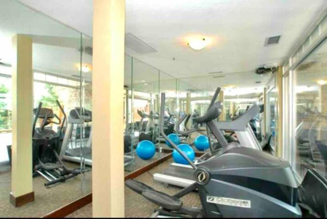 Falcon Crest Lodge 1 Bedroom Condo With Gym & Hot-Tubs & Mountain View Canmore Dış mekan fotoğraf